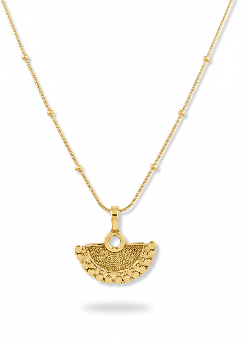 18ct Gold Vermeil Small Wirework Fan Pendant Necklace