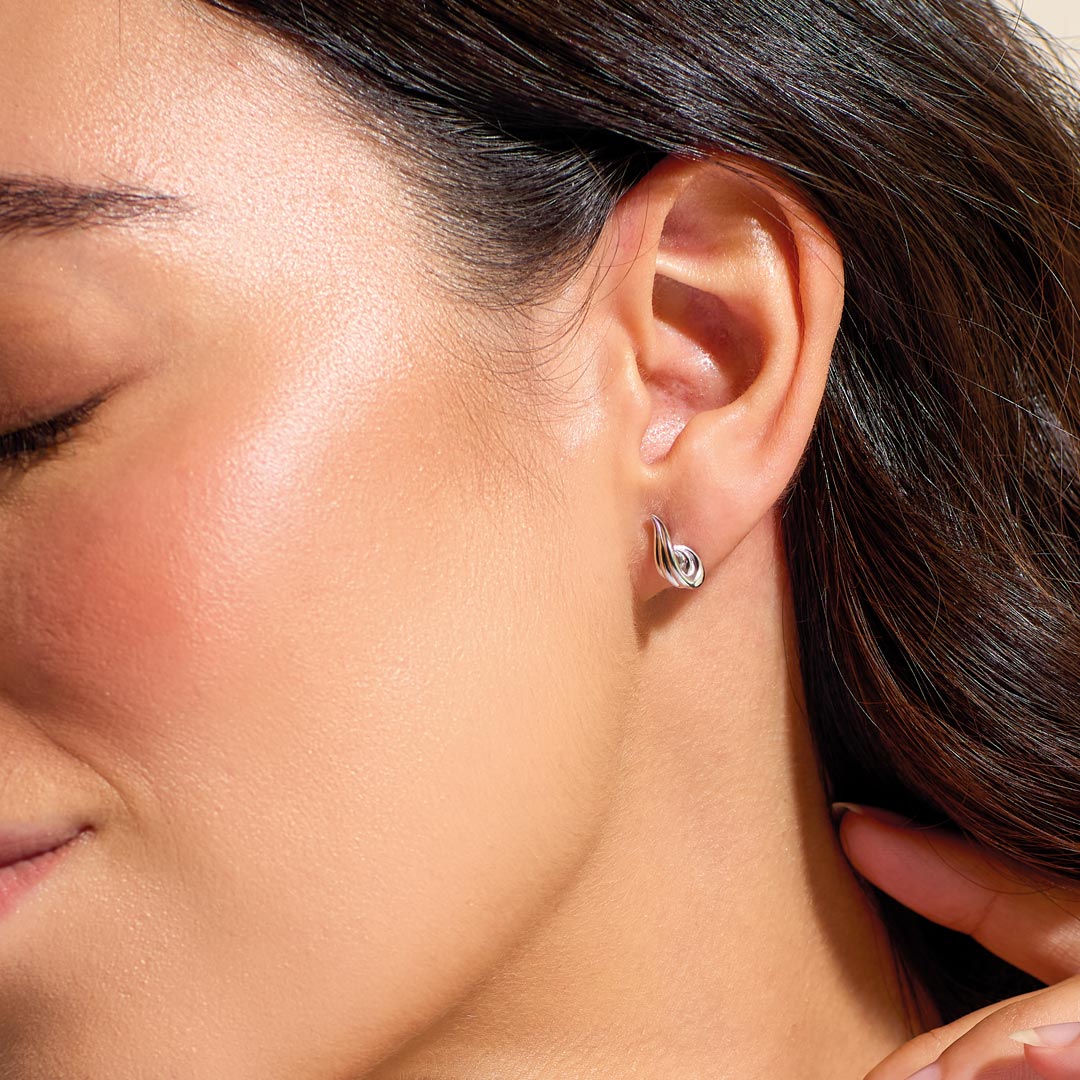 Kit Heath Océane Shell Wave Stud Earrings