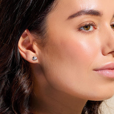 Kit Heath Océane Shell Echo Petite Rounded Stud Earrings