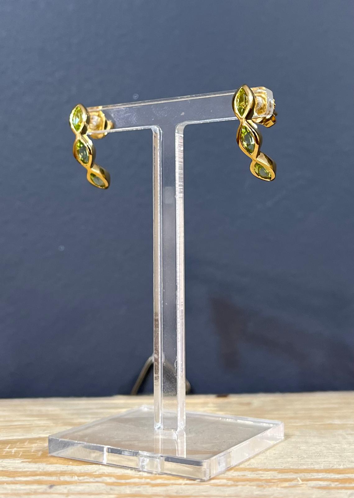 Unique & Co Yellow Gold Vermeil Peridot Stud Earrings