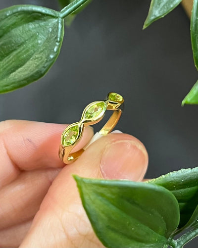 Unique & Co Gold Vermeil Peridot Ring