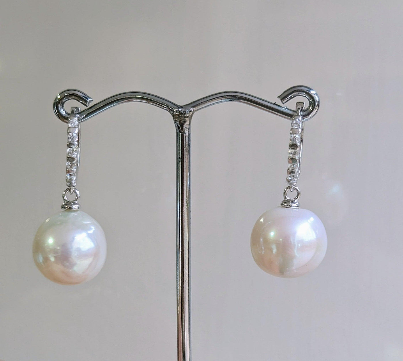 Sterling Silver Baroque Pearl Huggie Earrings - Rococo Jewellery
