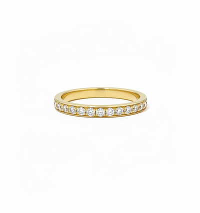 18ct Yellow Gold 17 Diamond Eternity Ring