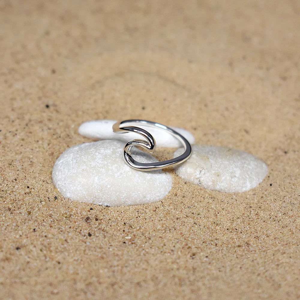 Silver Silhouette Wave Ring – Rococo Jewellery