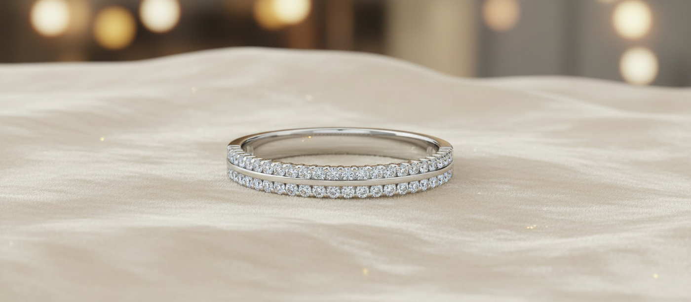 18ct White Gold 50 Diamonds Ring