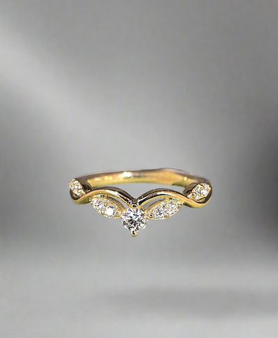 9ct Yellow Gold Diamond Ring