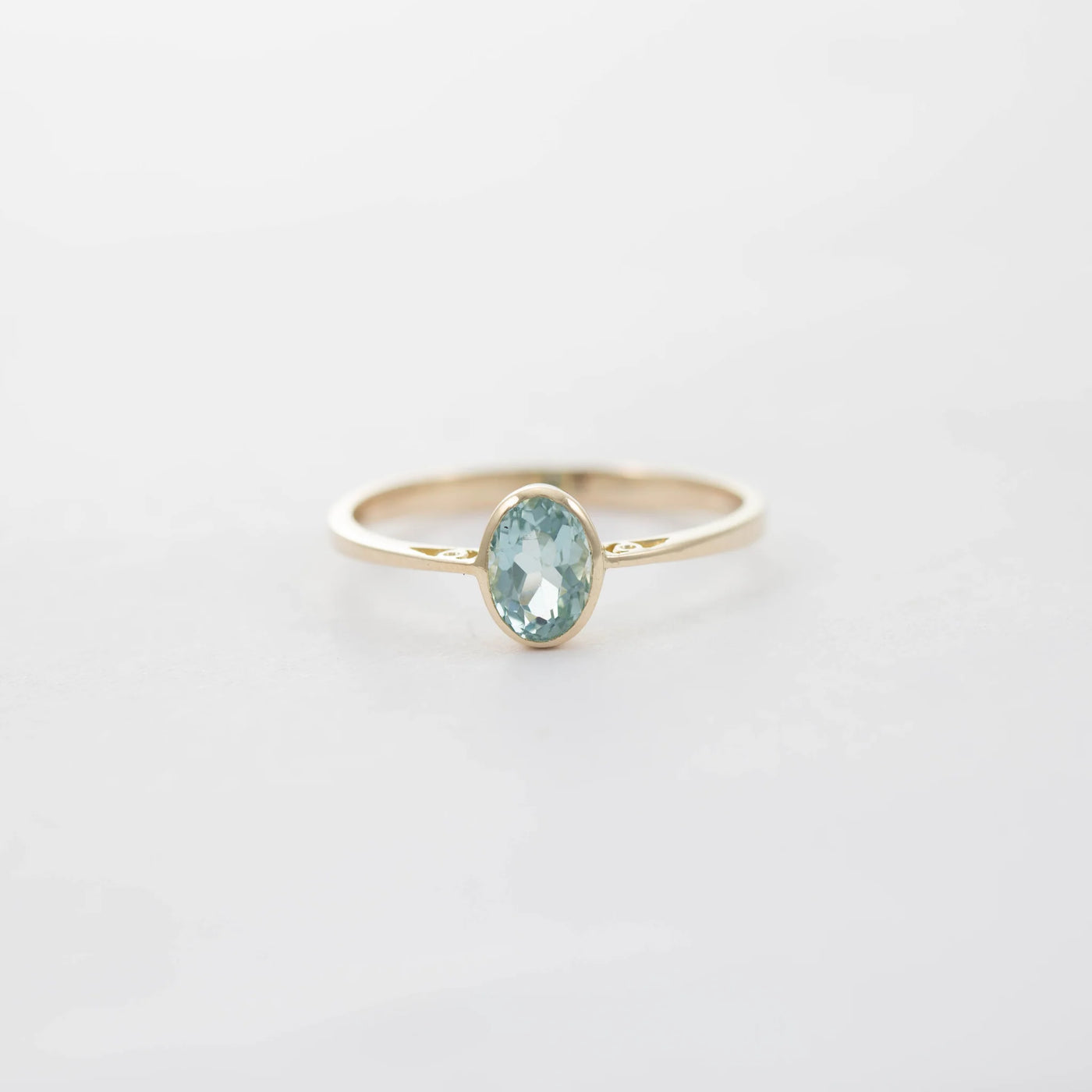 Simon Alexander 9ct Yellow Gold Aquamarine Ring