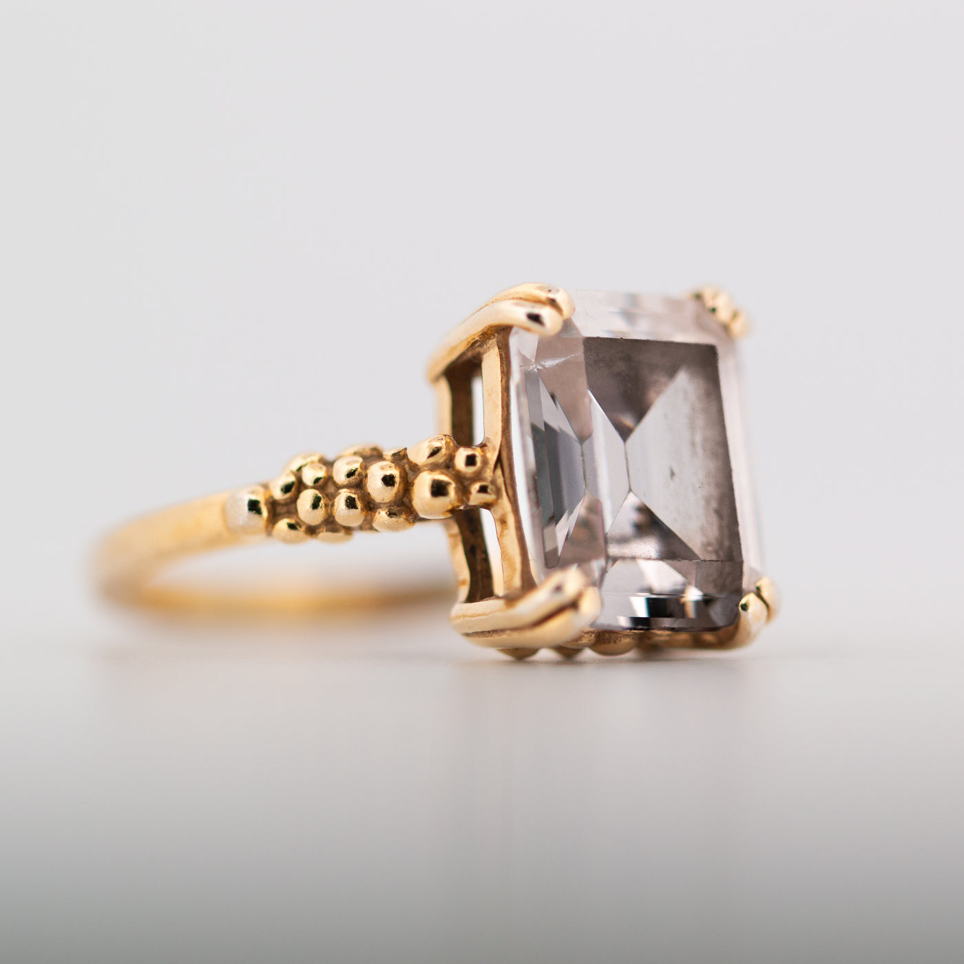 Dainty London 14ct Yellow Gold Merrow Ring