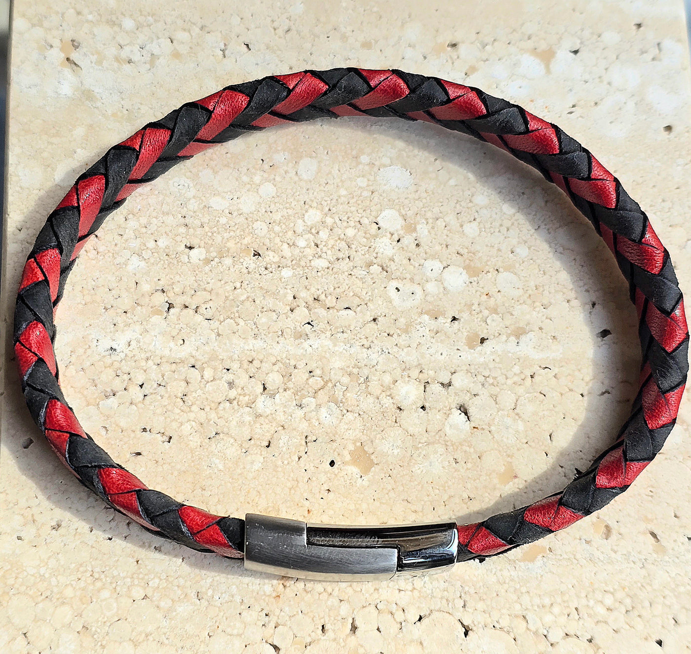 Unique & Co Black/Red Wide Leather Bracelet