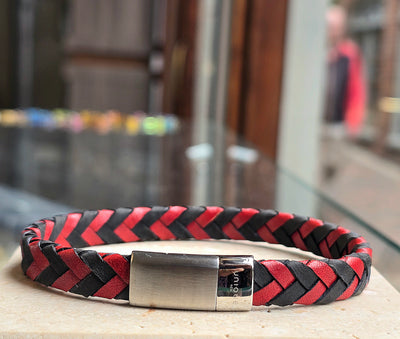 Unique & Co Black/Red Wide Leather Bracelet