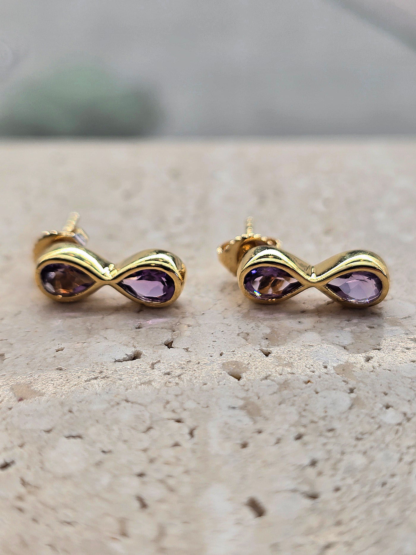 Unique & Co Gold Vermeil Amethyst Drop Earrings