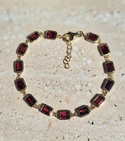 18ct Gold Vermeil Garnet Gemstone Bracelet
