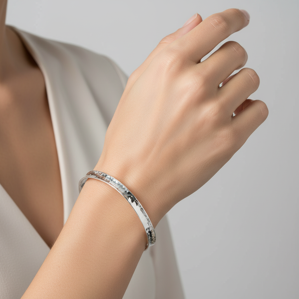 Sterling Silver Bend Concaved Hammered Bangle