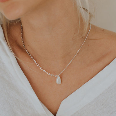 Dainty London Silver Large Pearl Necklace