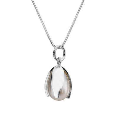 Sea Gems Snowdrop With Pearl Necklace - Rococo Jewellery