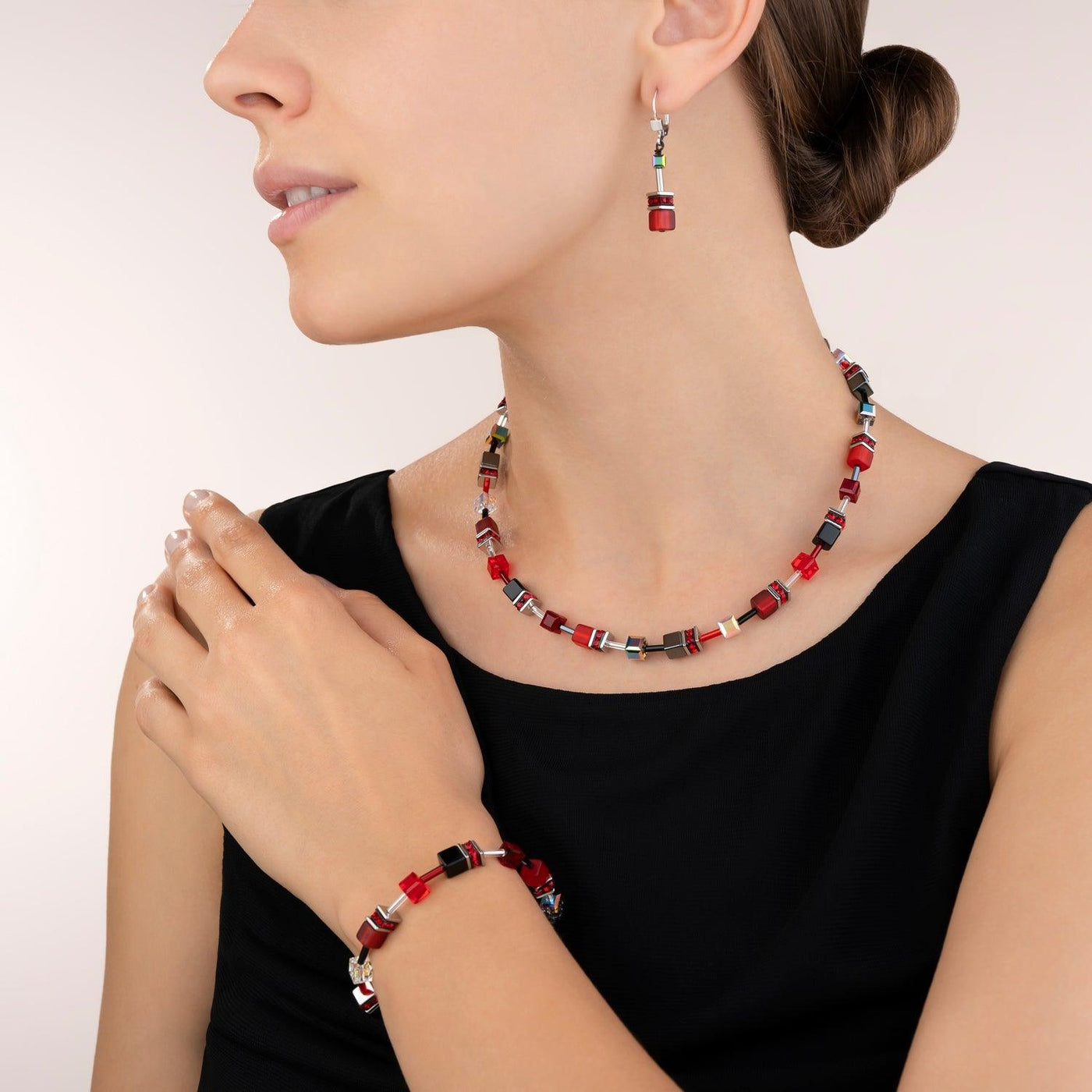 Coeur De Lion Red Swarovski® Crystals GeoCUBE® Earrings - Rococo Jewellery