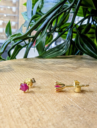 9ct Yellow Gold 3mm Ruby Stud Earrings - Rococo Jewellery
