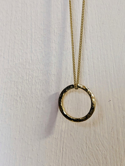 9ct Yellow Gold Circle Necklace - Rococo Jewellery
