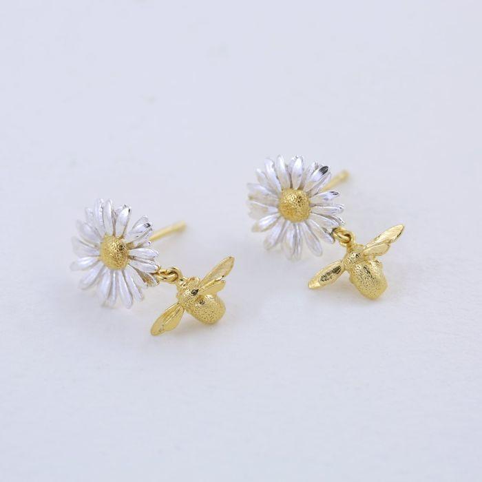 Alex Monroe Daisy with Teeny Tiny Bee Drop Stud Earrings - Rococo Jewellery